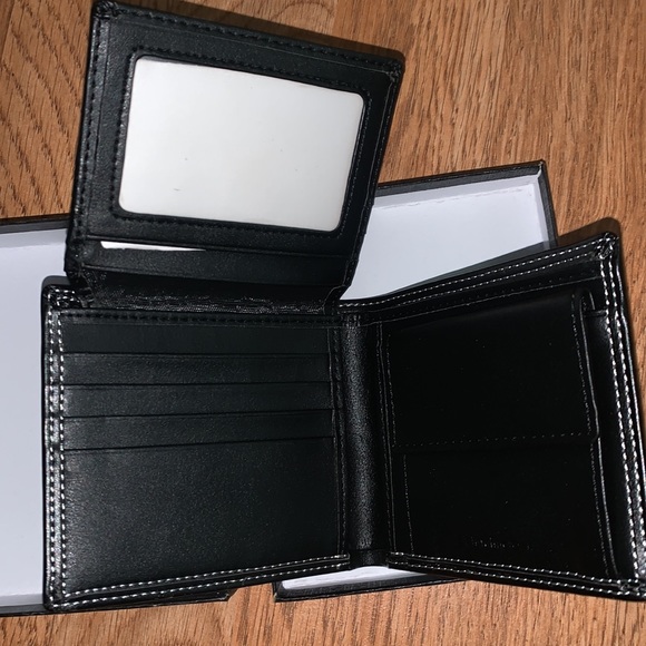 Black Stitched Men’s Wallet - Picture 2 of 4